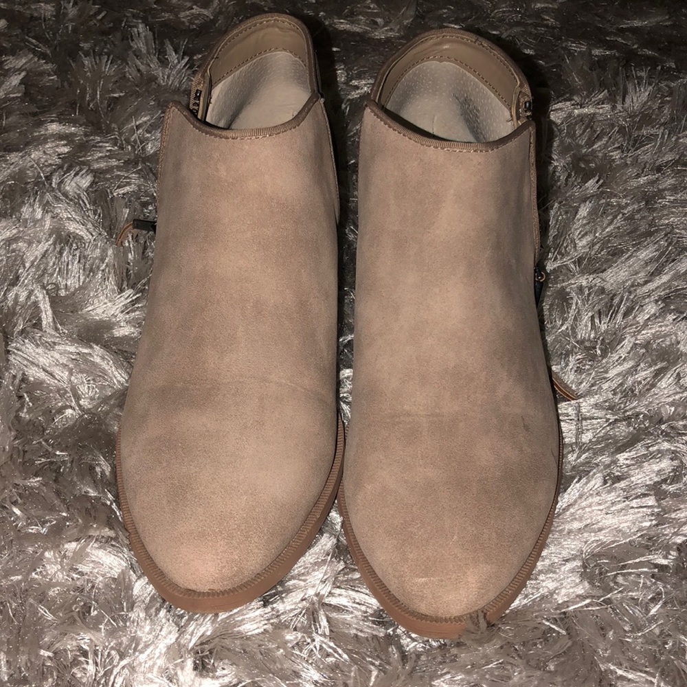 Simply Vera VeraWang ankle boots